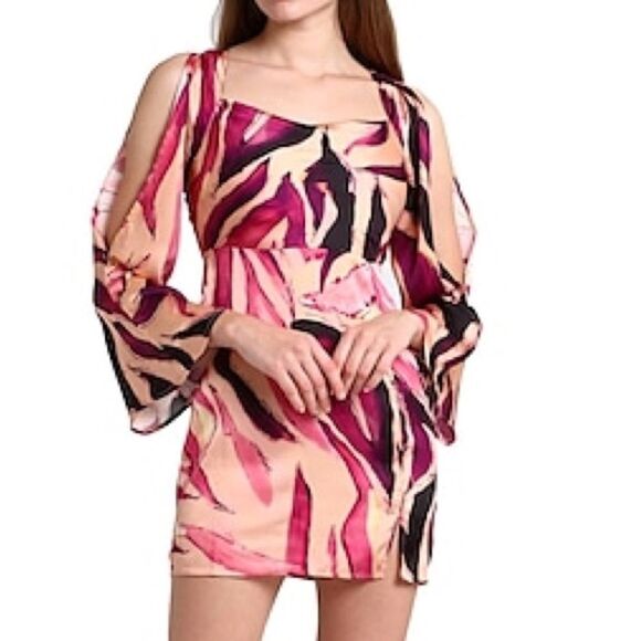 NEW with Tags Topshop Cowl Neck Flute Sleeve Abstract Animal Print Mini Dress 8 - Picture 5 of 16